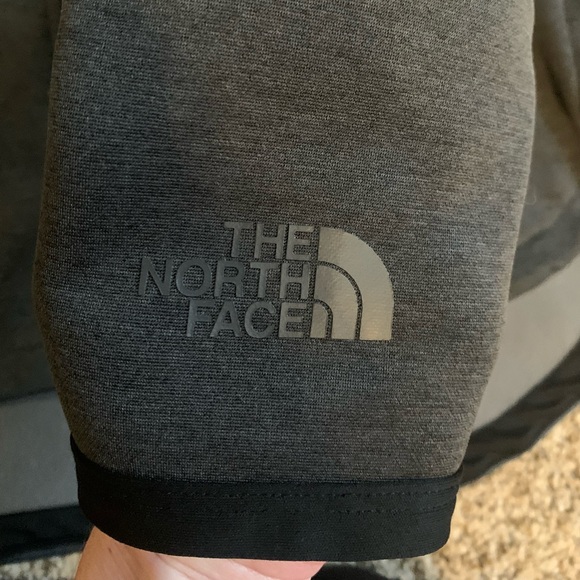NF W’s Charcoal FZ Light Weight Jacket - Picture 8 of 8
